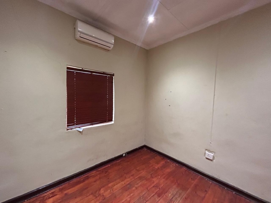 2 Bedroom Property for Sale in Potchefstroom North West
